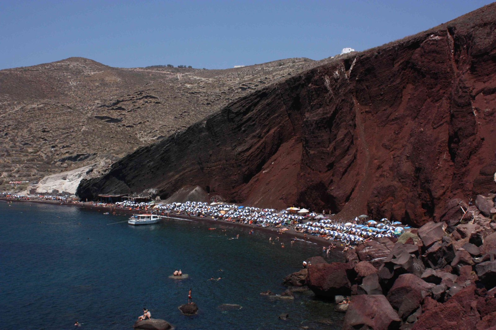 oia santorini street view